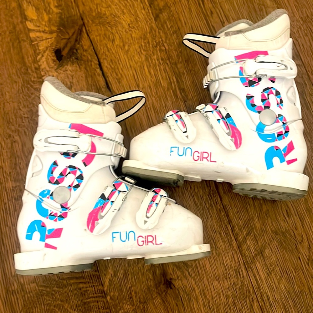 Rossignol ski boot.